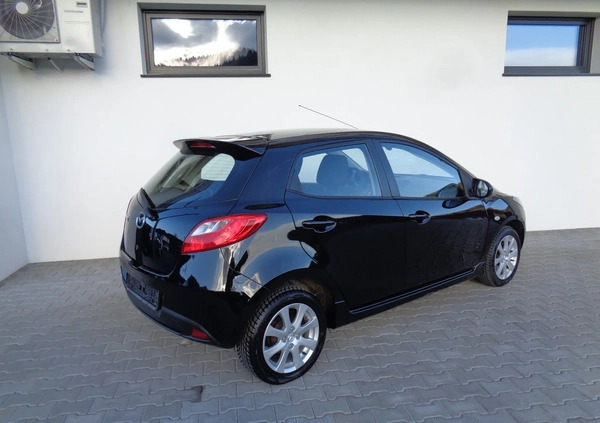 Mazda 2 cena 13900 przebieg: 152000, rok produkcji 2011 z Namysłów małe 172